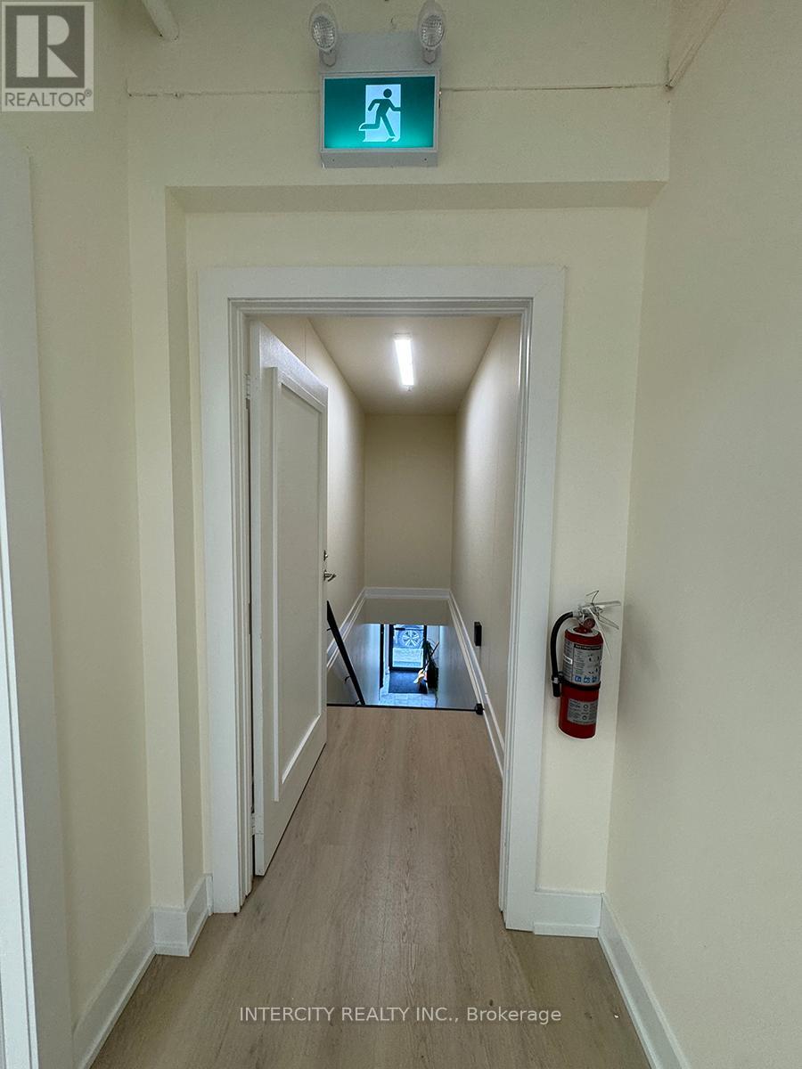 26b-A - 665 Millway Avenue, Vaughan, Ontario  L4K 3T8 - Photo 5 - N12735746