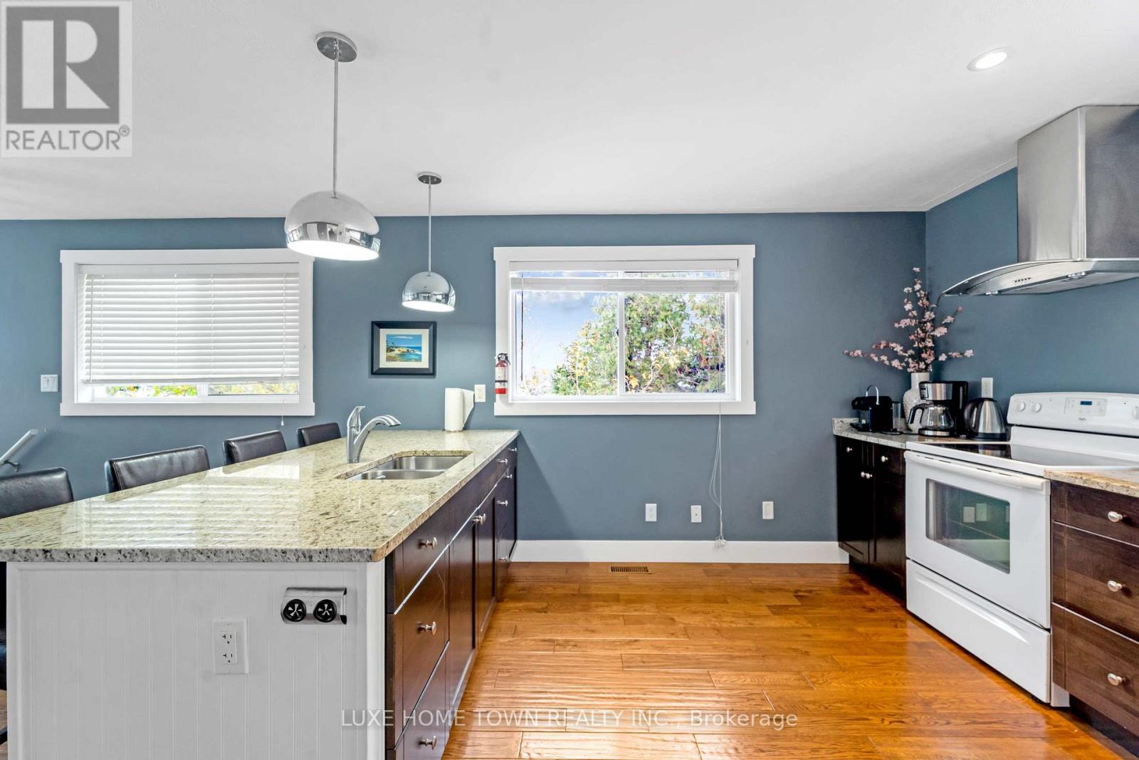 34 Green Cedar Drive N, Northern Bruce Peninsula, Ontario  N0H 1W0 - Photo 39 - X12771830