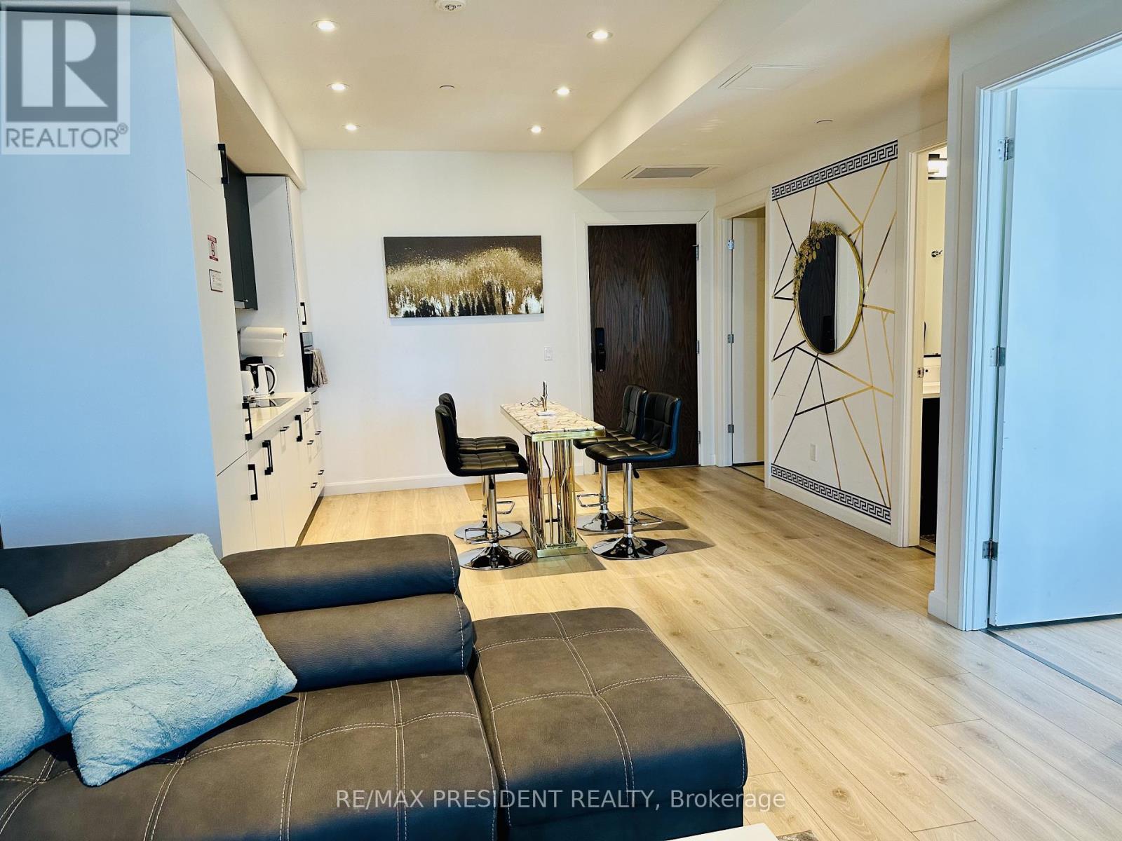 1202 - 741 King Street W, Kitchener, Ontario  N2G 0E9 - Photo 9 - X12771842