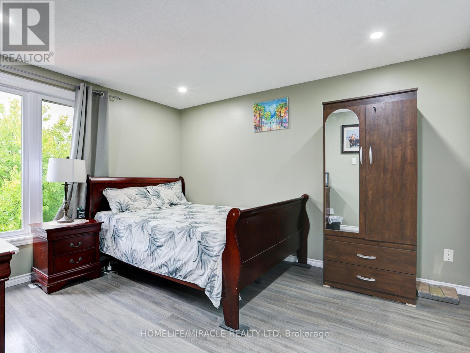 128 Macatee Place S, Cambridge, Ontario  N1R 6Z8 - Photo 16 - X12771874