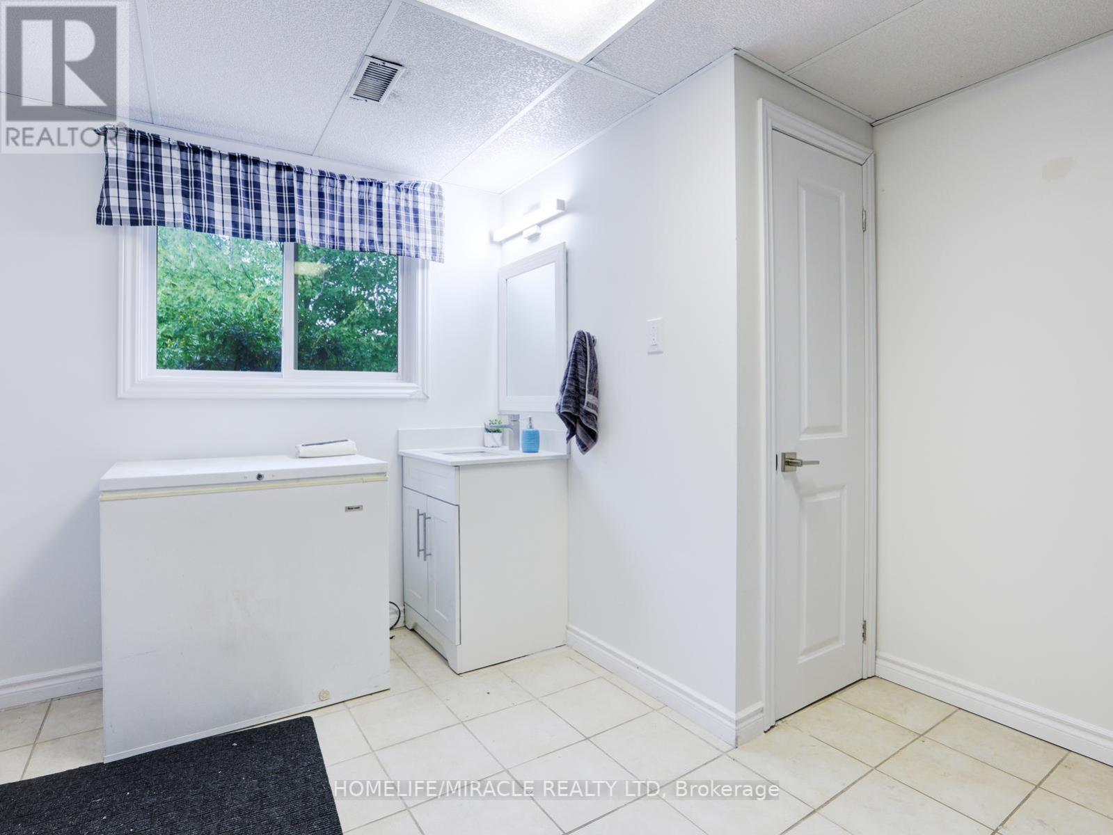 128 Macatee Place S, Cambridge, Ontario  N1R 6Z8 - Photo 28 - X12771874