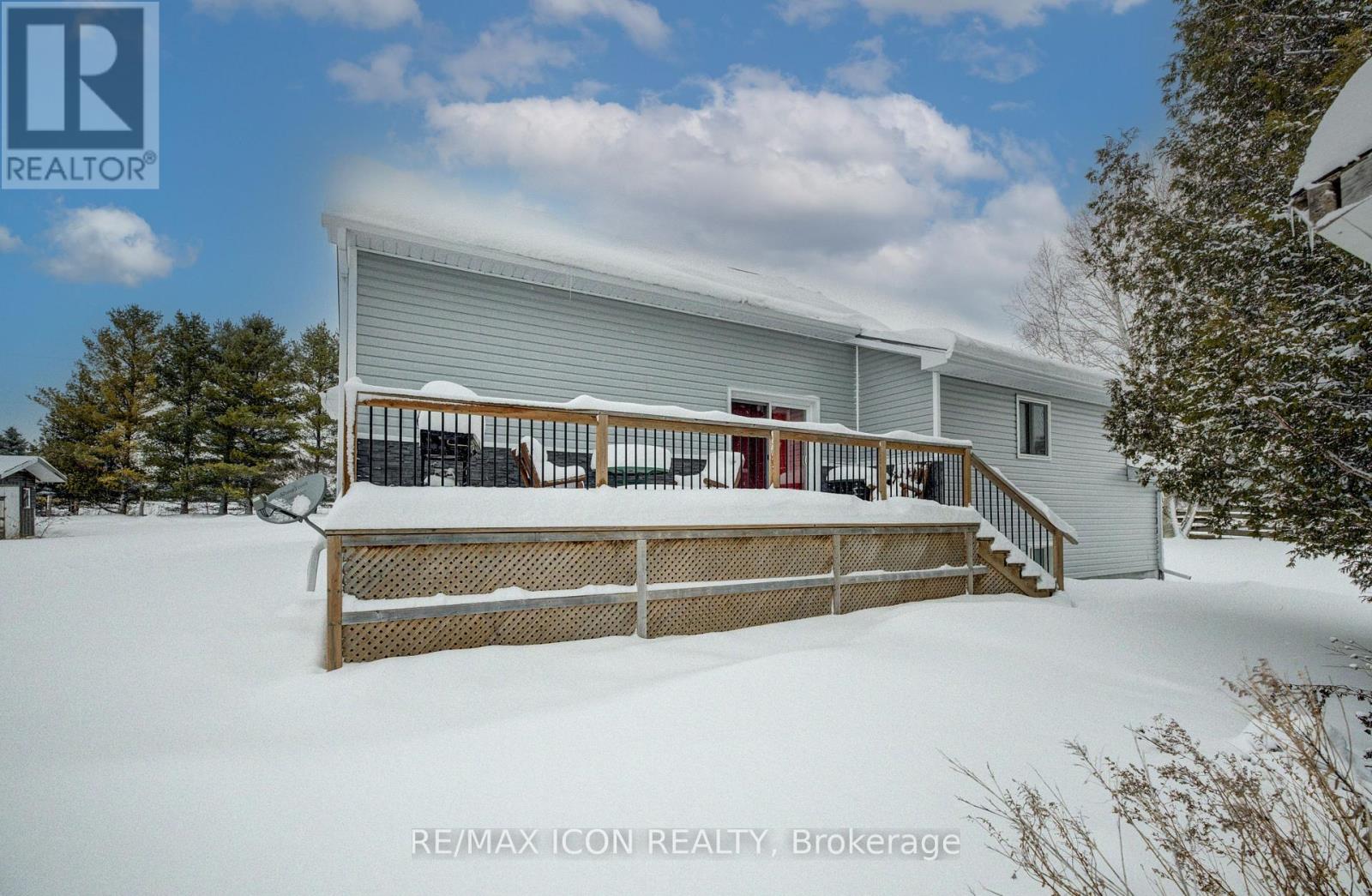 9429 Sally Street, Wellington North, Ontario  N0G 2L0 - Photo 29 - X12771926