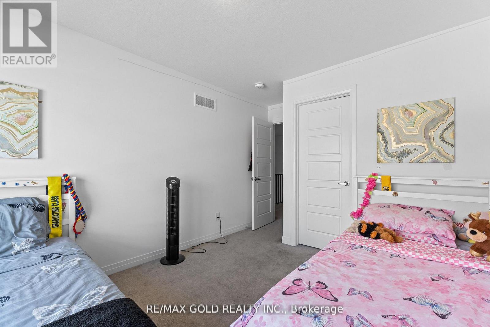 82 Pony Way, Kitchener, Ontario  N2R 0R2 - Photo 29 - X12771936