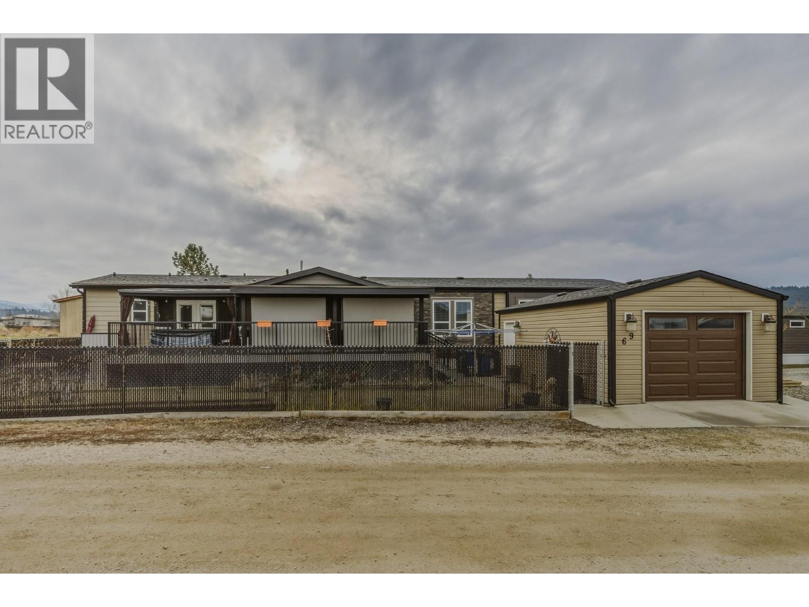 8945 HWY 97N Unit# 69, Kelowna, British Columbia