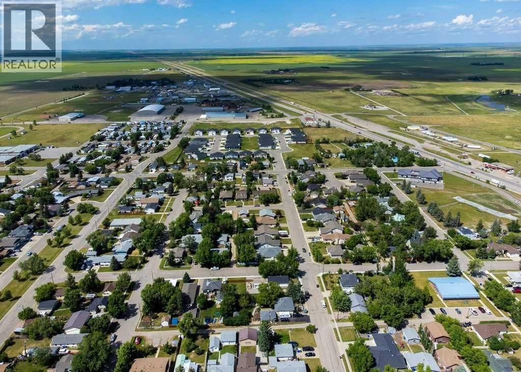 5223 3 Street W, Claresholm, Alberta  T0L 0T0 - Photo 44 - A2264489