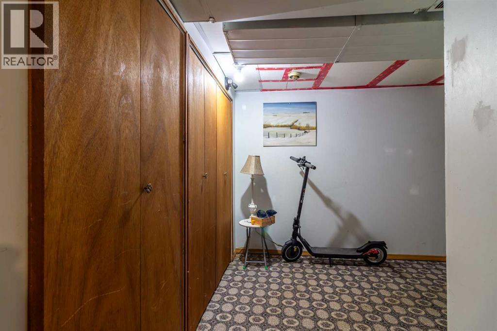 253 51 Avenue E, Claresholm, Alberta  T0L 0T0 - Photo 37 - A2284399