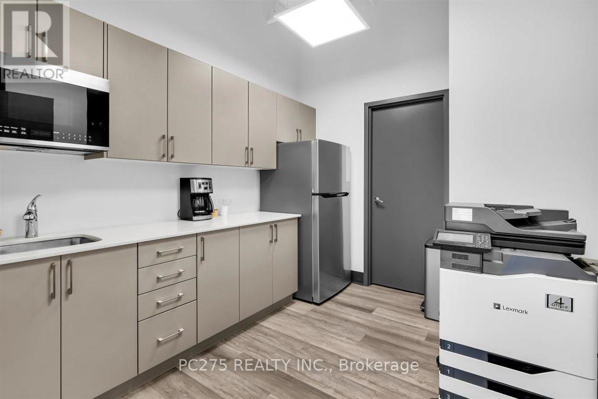 303 - 1275 Finch Avenue W, Toronto, Ontario  M3J 2G5 - Photo 16 - W12772180