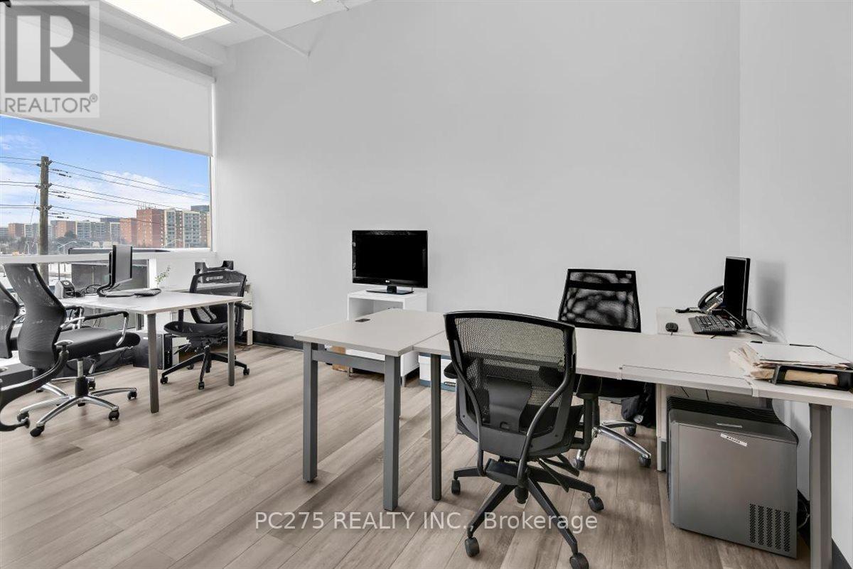 303 - 1275 Finch Avenue W, Toronto, Ontario  M3J 2G5 - Photo 18 - W12772180