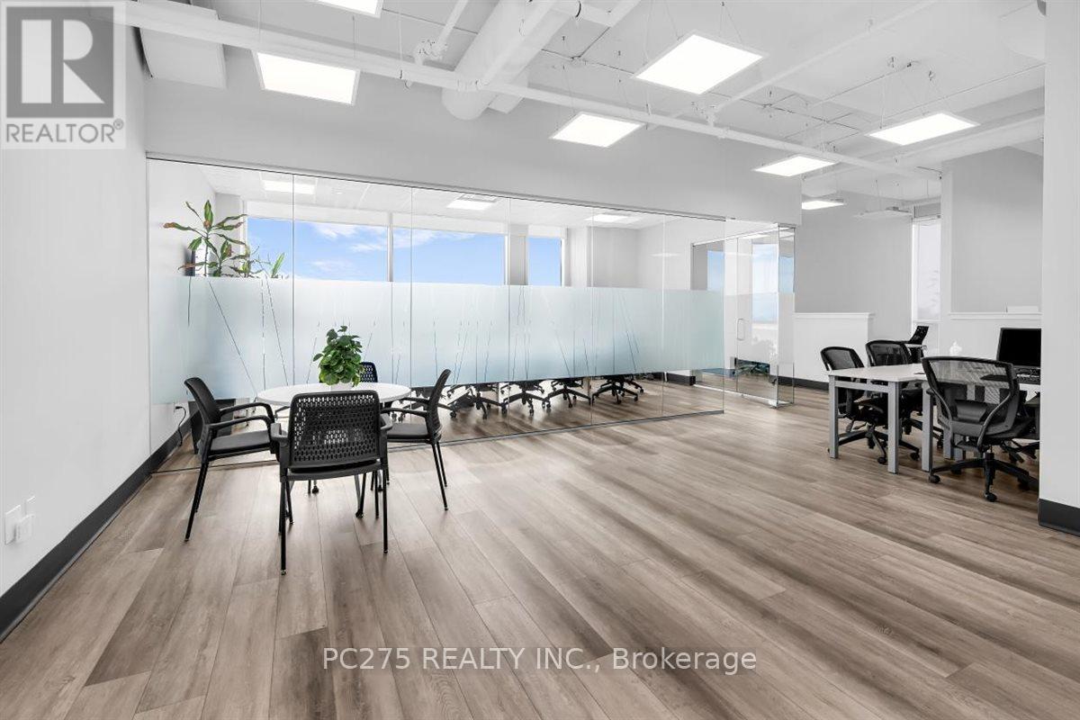 303 - 1275 Finch Avenue W, Toronto, Ontario  M3J 2G5 - Photo 8 - W12772180