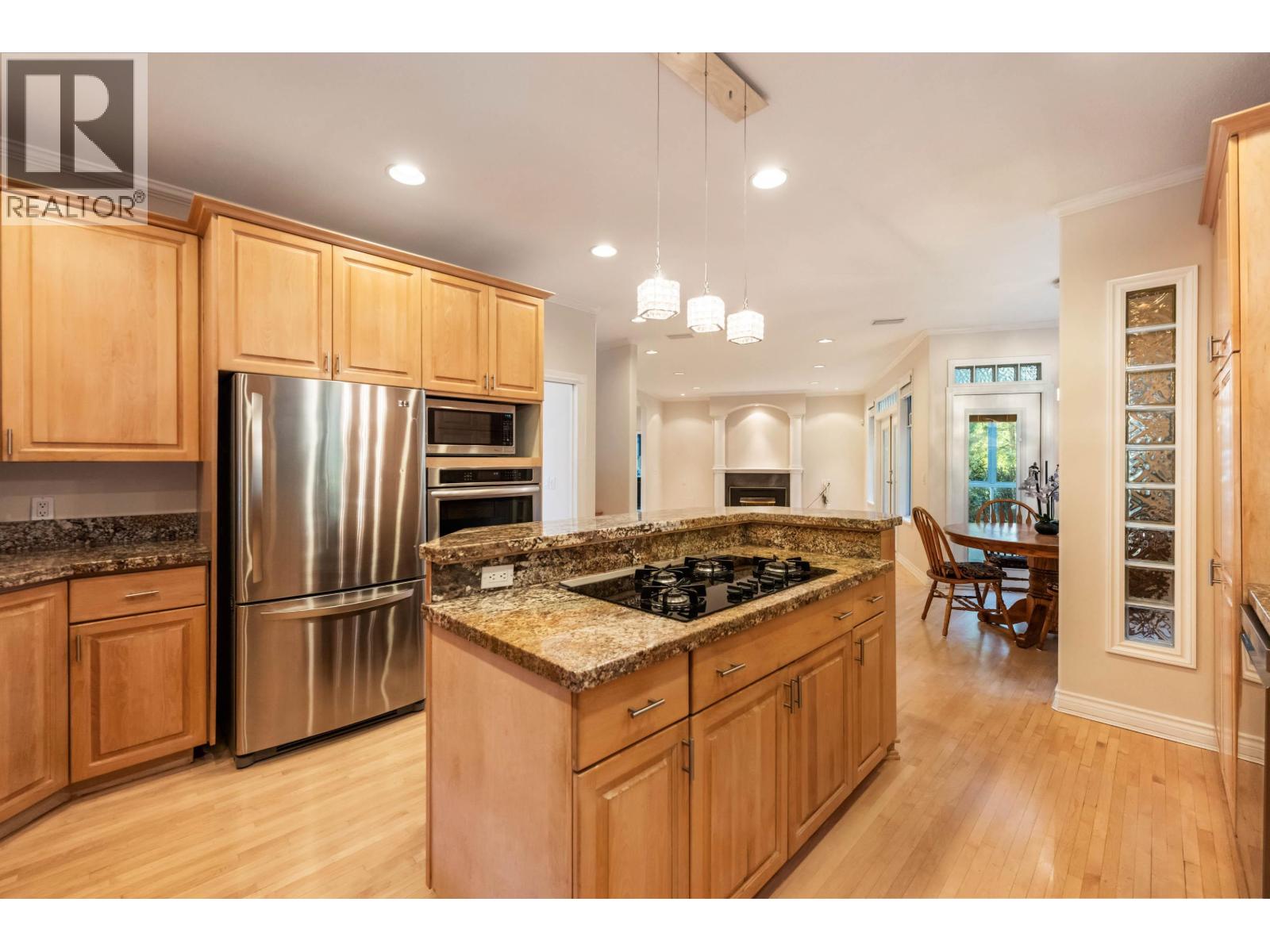 1522 Whitebark Place, Coquitlam, British Columbia  V3E 2V8 - Photo 9 - R3084798