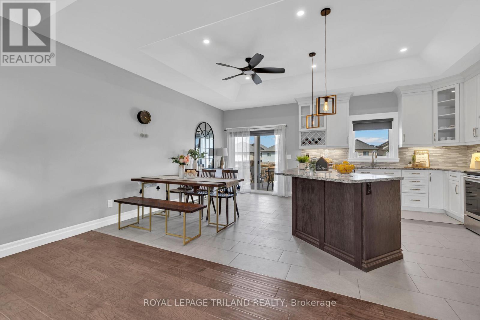 203 Spring Street, Windsor, Ontario  N0R 1A0 - Photo 13 - X12772078