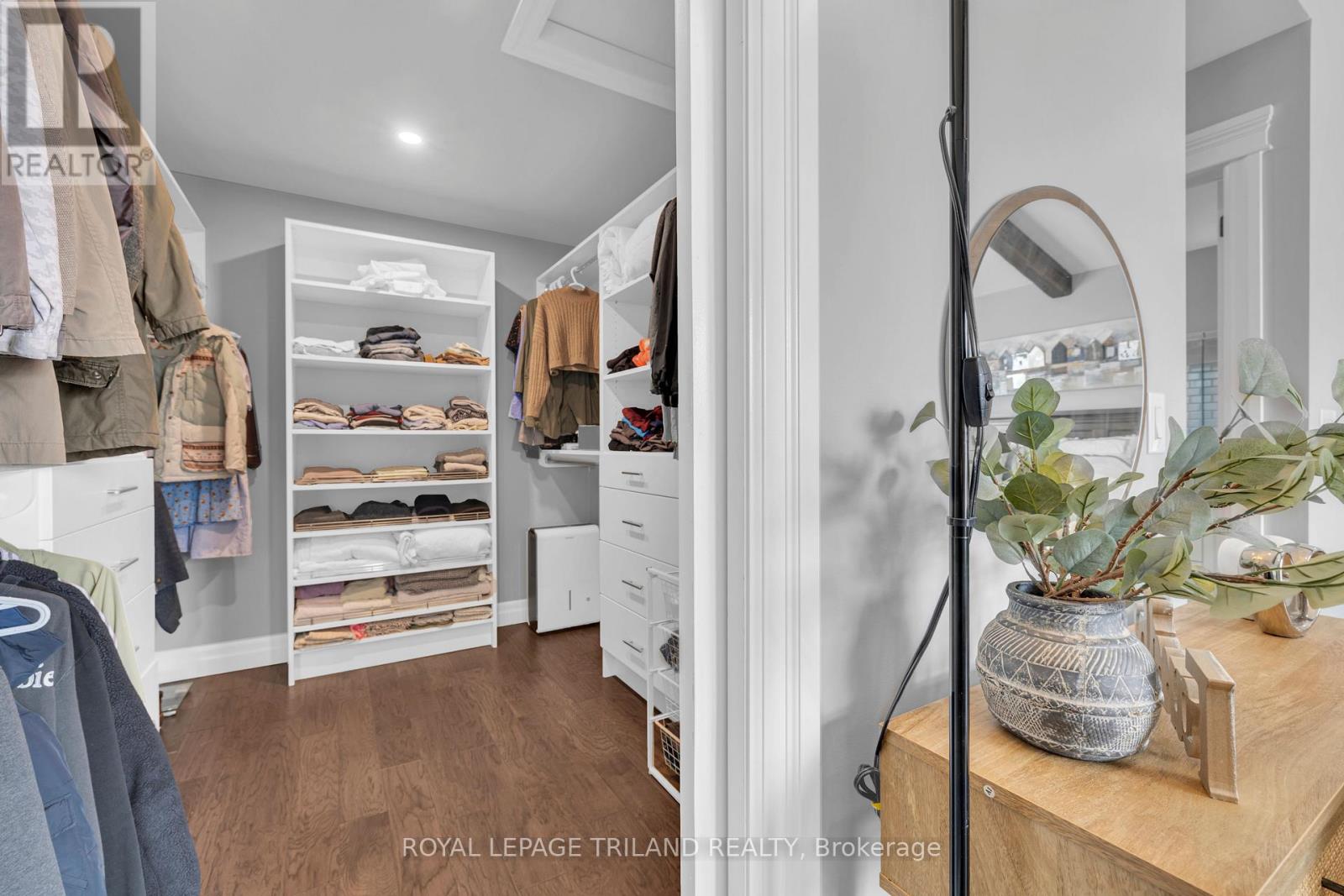 203 Spring Street, Windsor, Ontario  N0R 1A0 - Photo 23 - X12772078