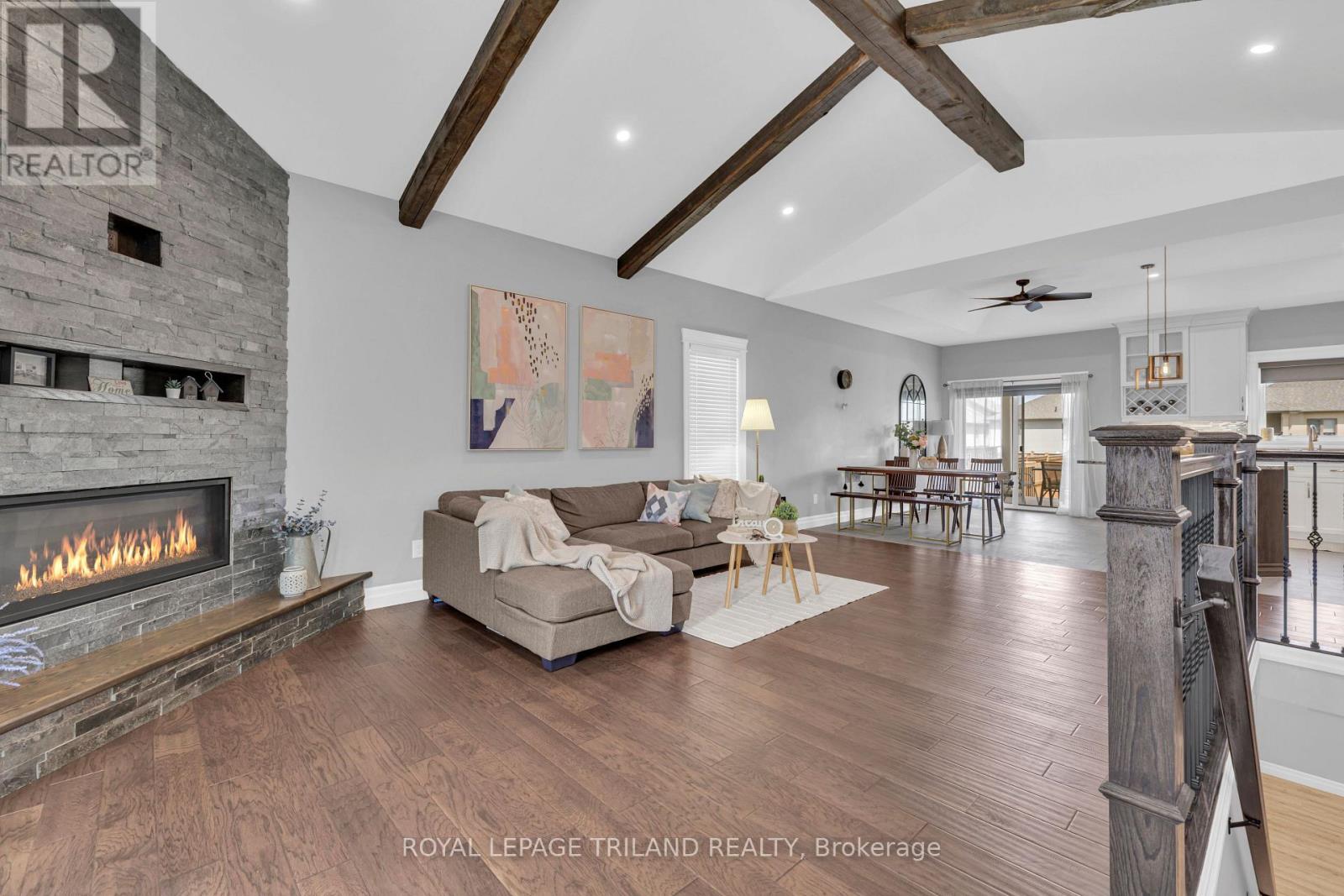 203 Spring Street, Windsor, Ontario  N0R 1A0 - Photo 5 - X12772078