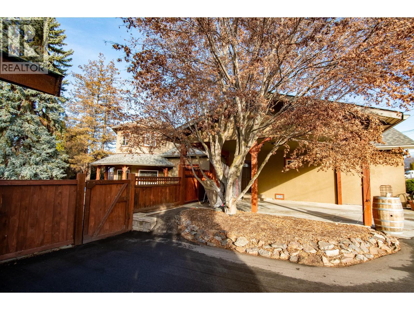 335 MIDDLE BENCH Road Penticton Photo 27