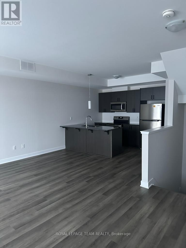 537 Lourmarin Private, Ottawa, Ontario  K4A 5M2 - Photo 5 - X12772144