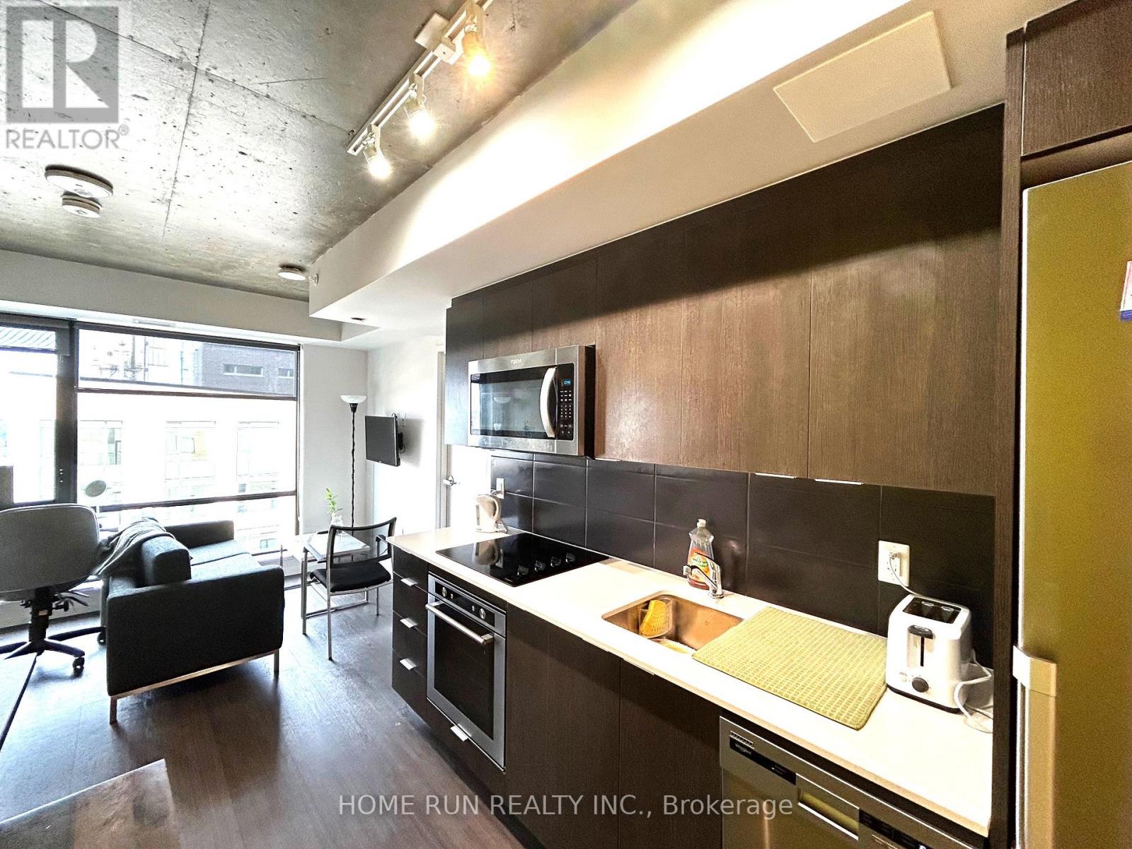 1817 - 105 Champagne Avenue, Ottawa, Ontario  K1S 4P3 - Photo 12 - X12772168