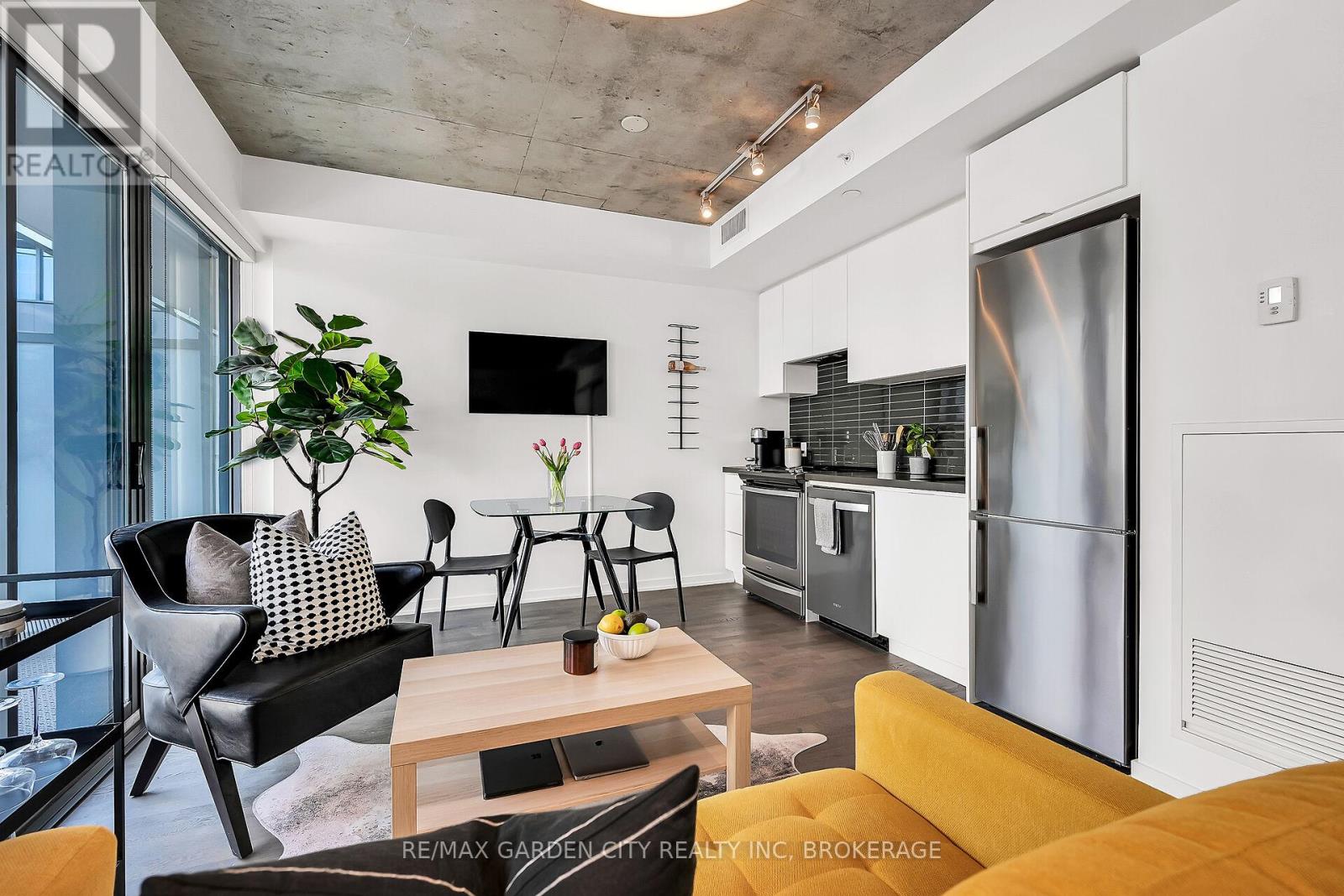 912 - 60 Colborne Street, Toronto (Church-Yonge Corridor), Ontario  M5E 0B7 - Photo 21 - C12771992