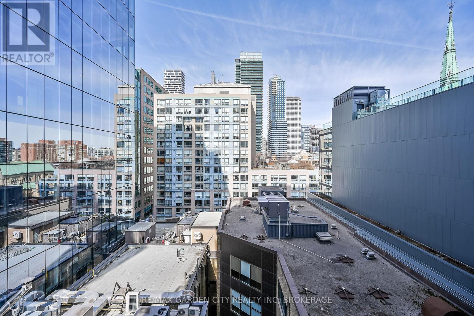 912 - 60 Colborne Street, Toronto (Church-Yonge Corridor), Ontario  M5E 0B7 - Photo 26 - C12771992