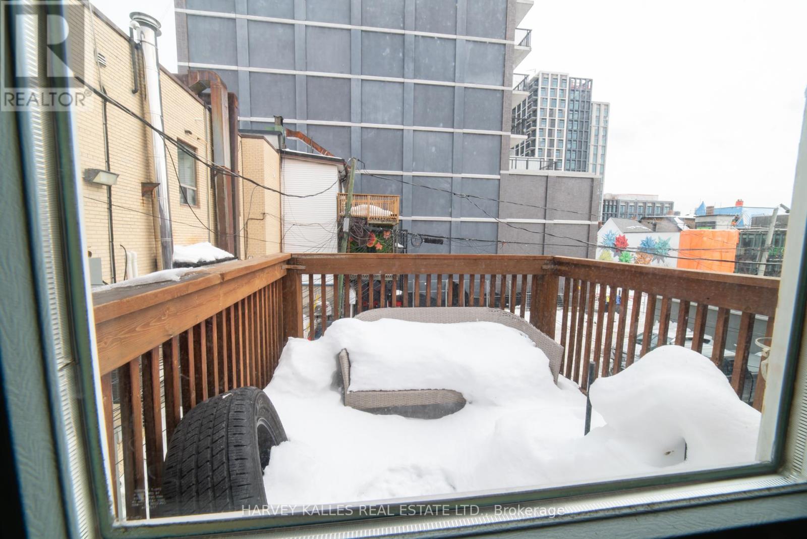 4 - 545 Palmerston Boulevard, Toronto, Ontario  M6G 2P4 - Photo 10 - C12757280