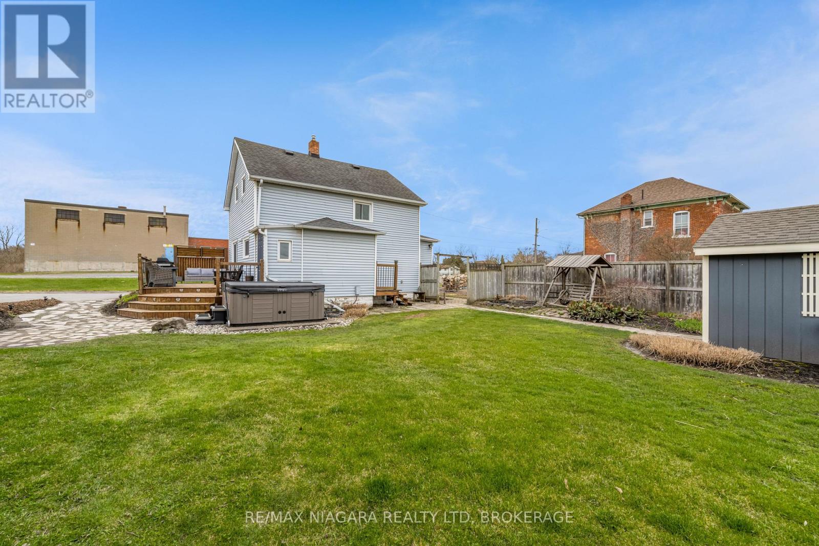 53 Turner Crescent, St. Catharines (Oakdale), Ontario  L2P 2H8 - Photo 26 - X12772076