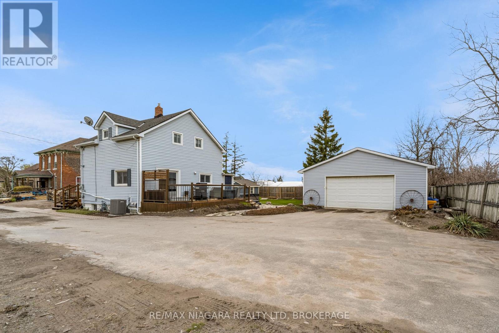 53 Turner Crescent, St. Catharines (Oakdale), Ontario  L2P 2H8 - Photo 31 - X12772076