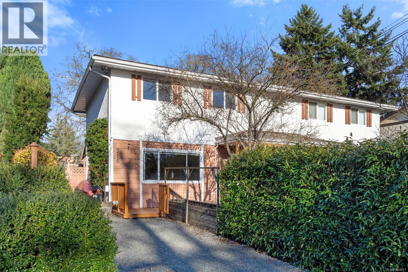 716 Danbrook Ave, Langford, British Columbia