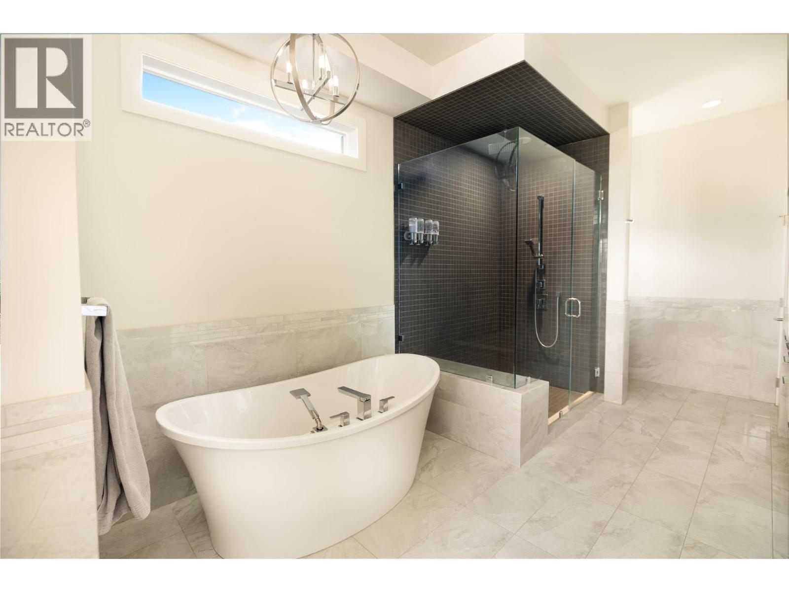 1130 Ledgeview Court Kelowna Photo 20