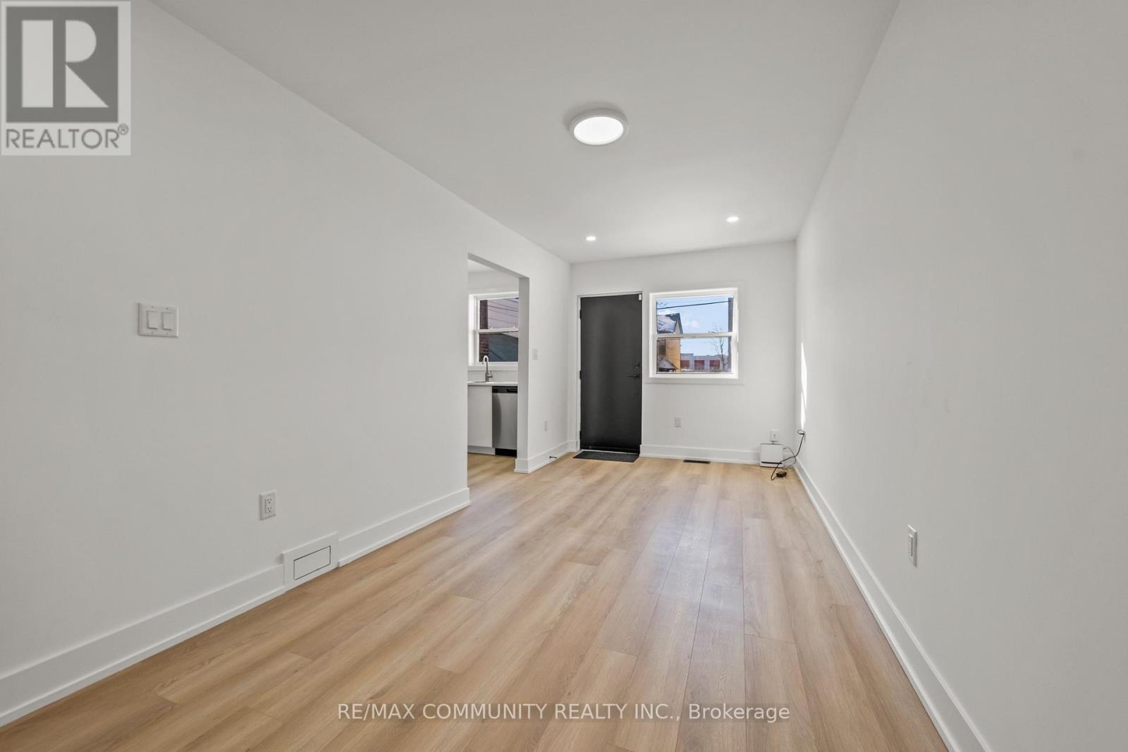 340 Albany Avenue, Toronto, Ontario  M5R 3C9 - Photo 18 - C12771976