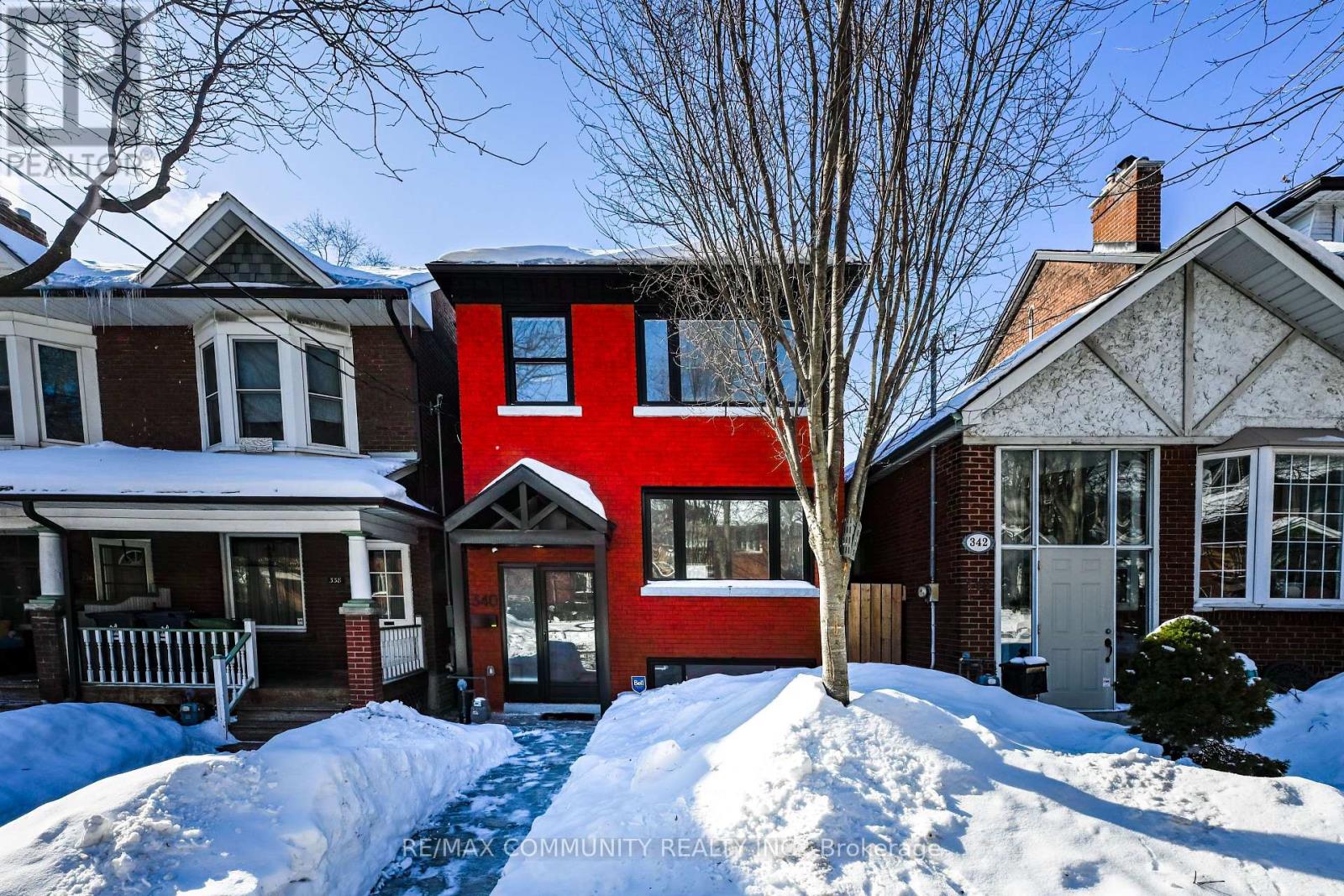 340 Albany Avenue, Toronto, Ontario  M5R 3C9 - Photo 2 - C12771976