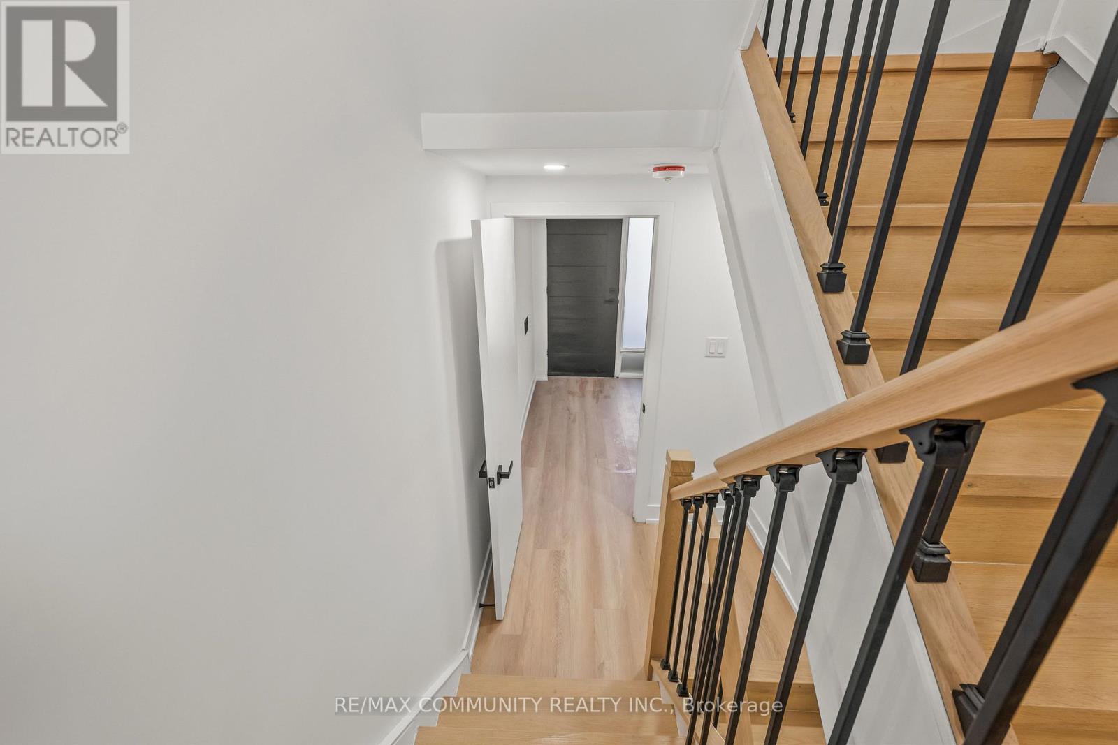 340 Albany Avenue, Toronto, Ontario  M5R 3C9 - Photo 25 - C12771976