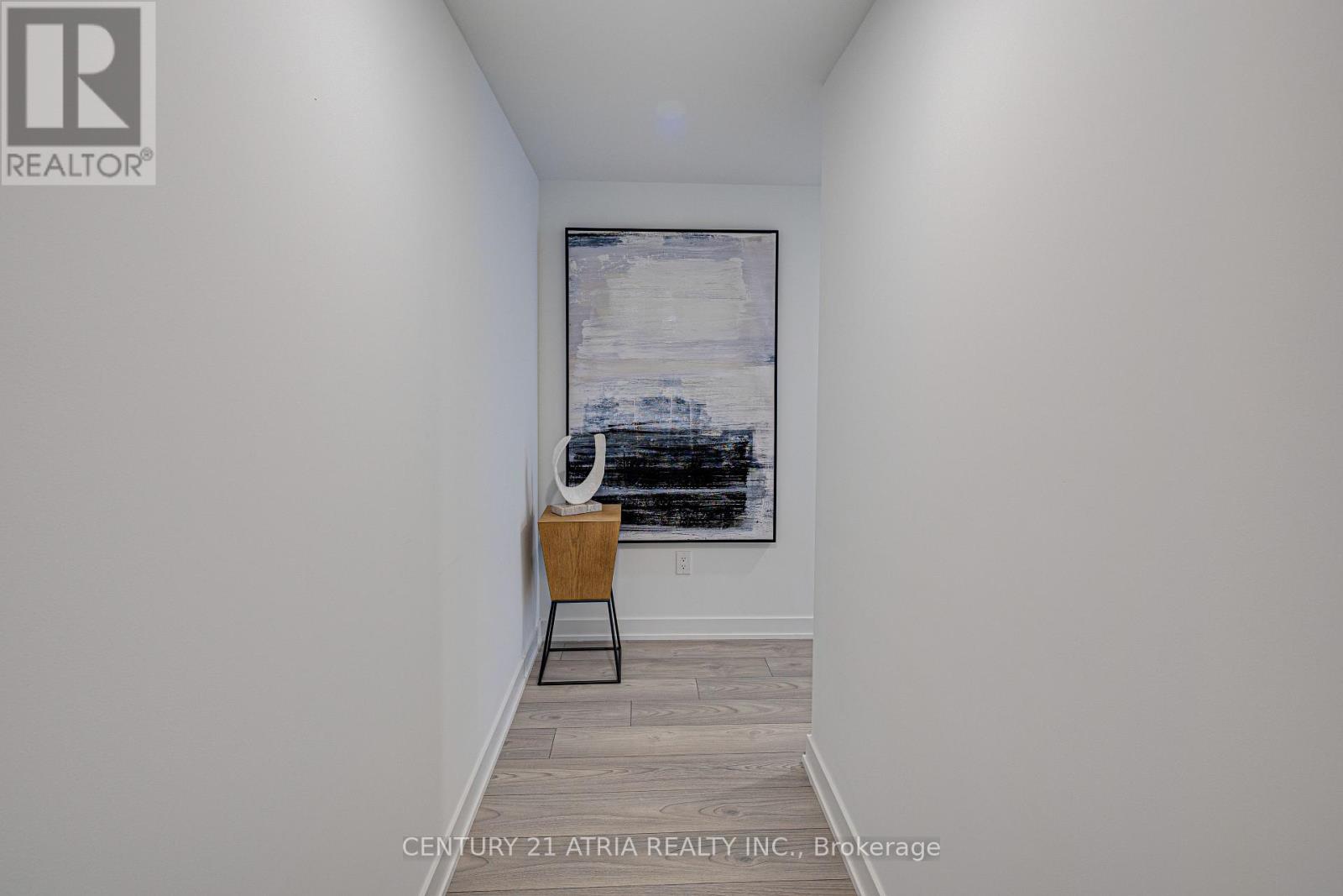 2706 - 252 Church Street, Toronto, Ontario  M5B 0E6 - Photo 2 - C12772026