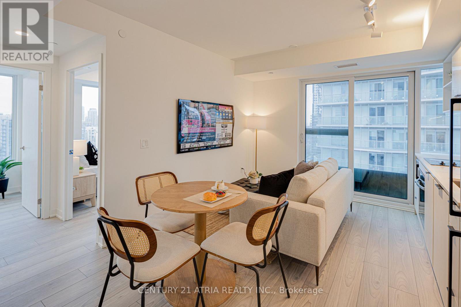 2706 - 252 Church Street, Toronto, Ontario  M5B 0E6 - Photo 4 - C12772026