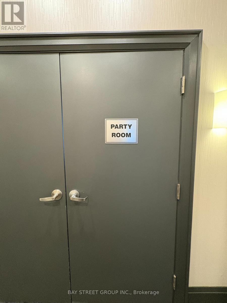 E307 - 555 Wilson Avenue, Toronto, Ontario  M3H 0C5 - Photo 19 - C12772052