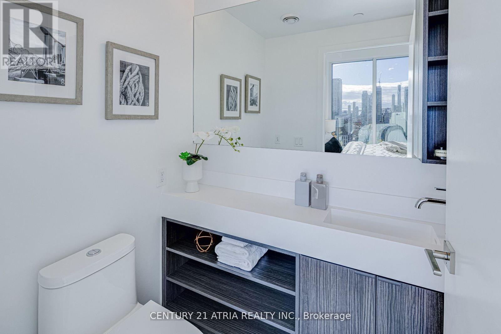 3515 - 252 Church Street, Toronto, Ontario  M5B 0E6 - Photo 4 - C12772114