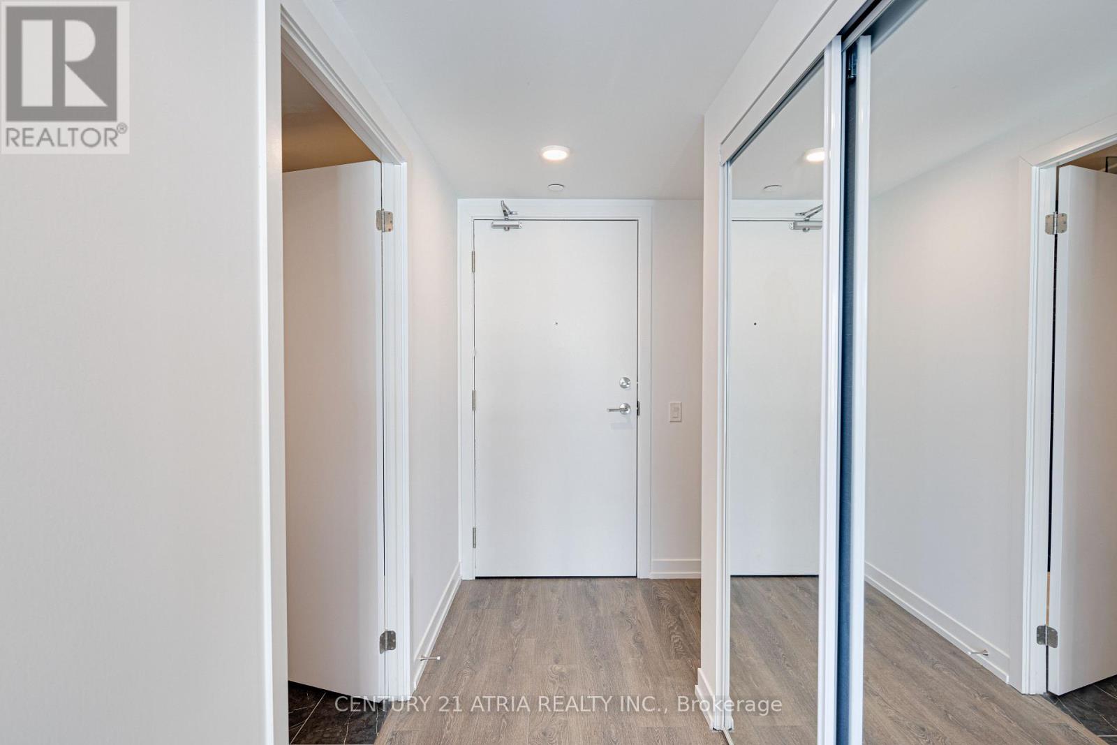 1915 - 82 Dalhousie Street, Toronto, Ontario  M5B 0C5 - Photo 2 - C12772130