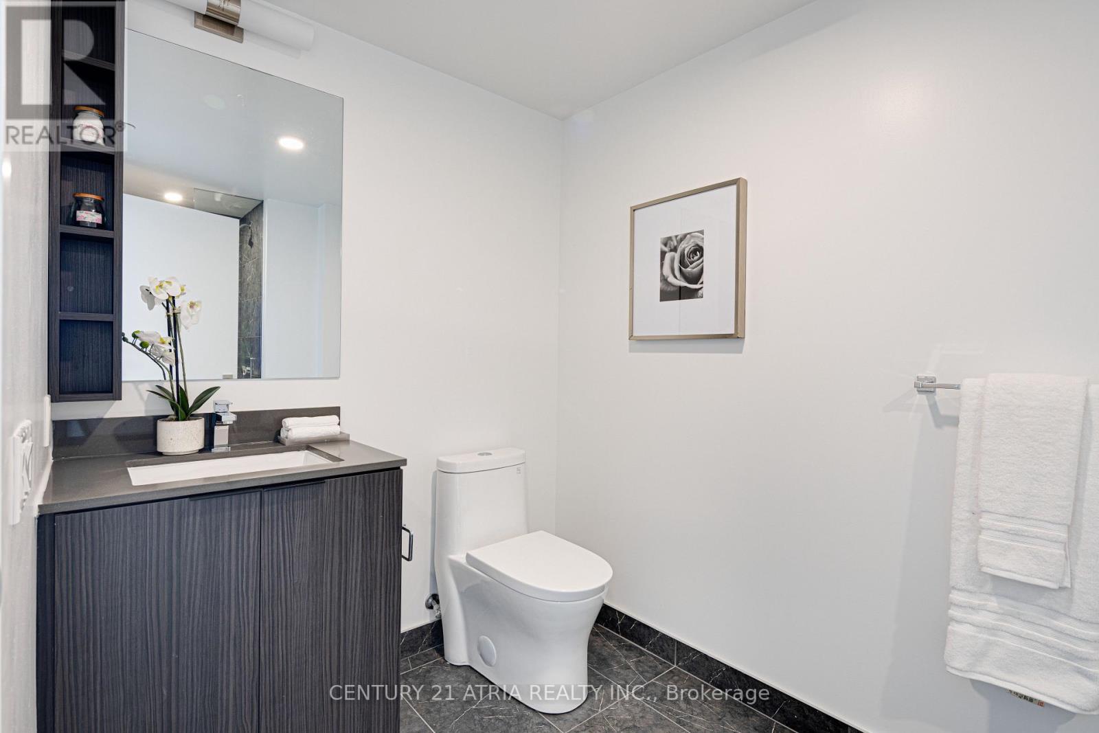 1915 - 82 Dalhousie Street, Toronto, Ontario  M5B 0C5 - Photo 4 - C12772130