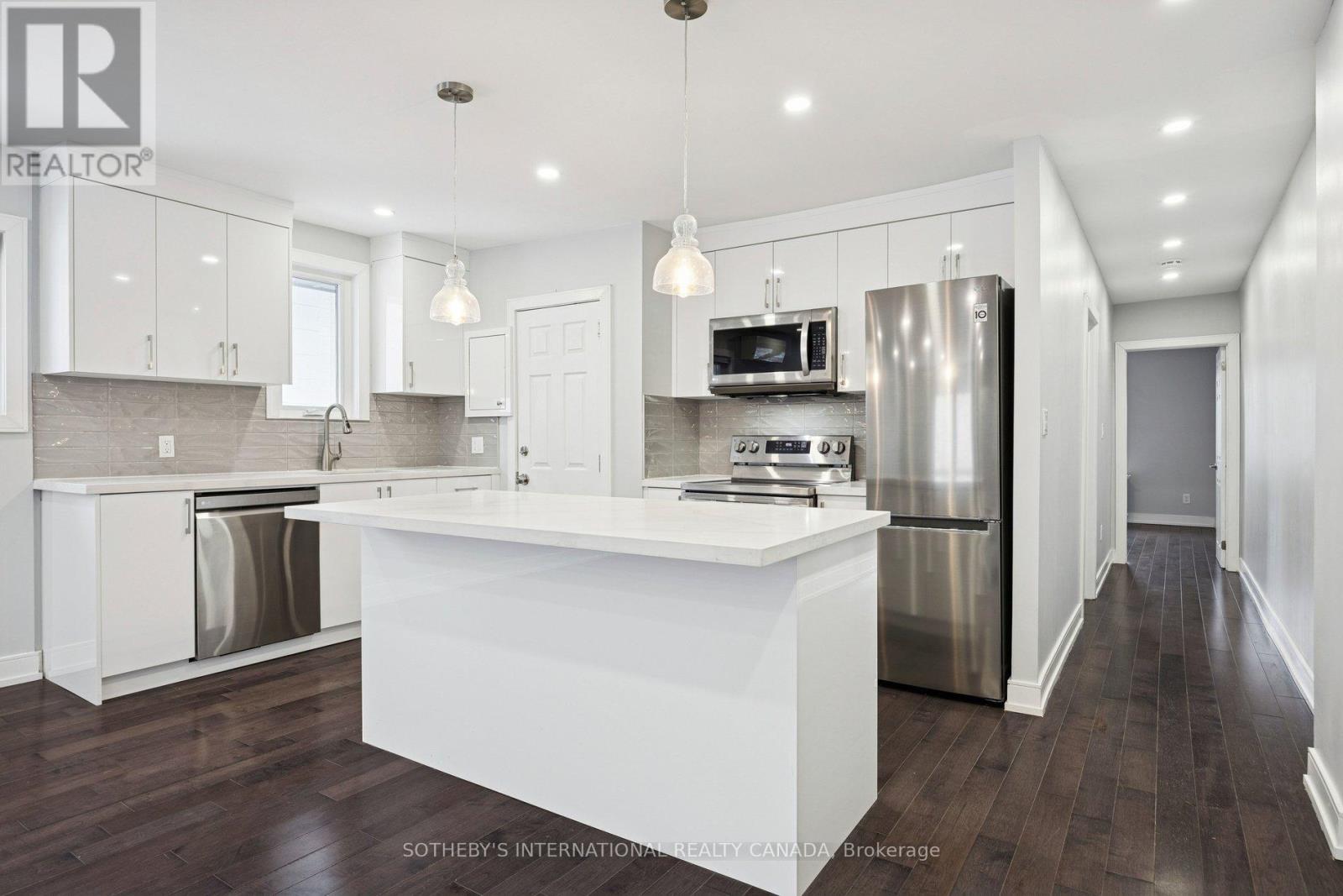 59 Burnaby Boulevard, Toronto, Ontario  M5N 1G3 - Photo 11 - C12772136