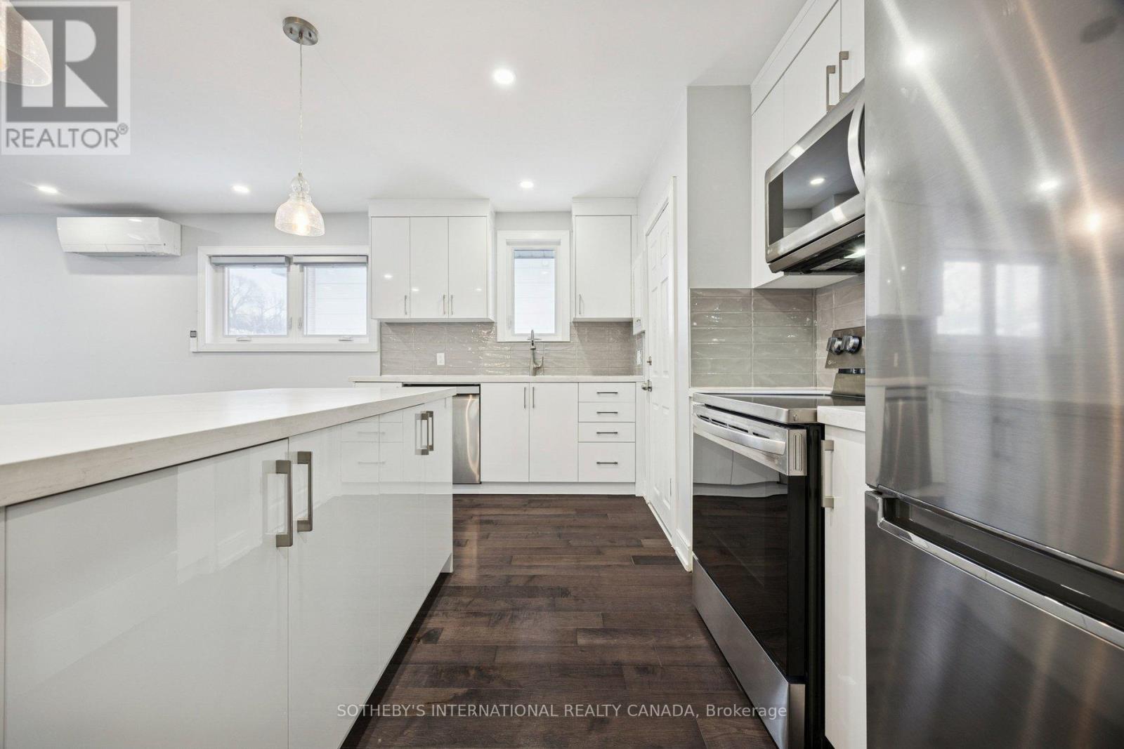 59 Burnaby Boulevard, Toronto, Ontario  M5N 1G3 - Photo 14 - C12772136