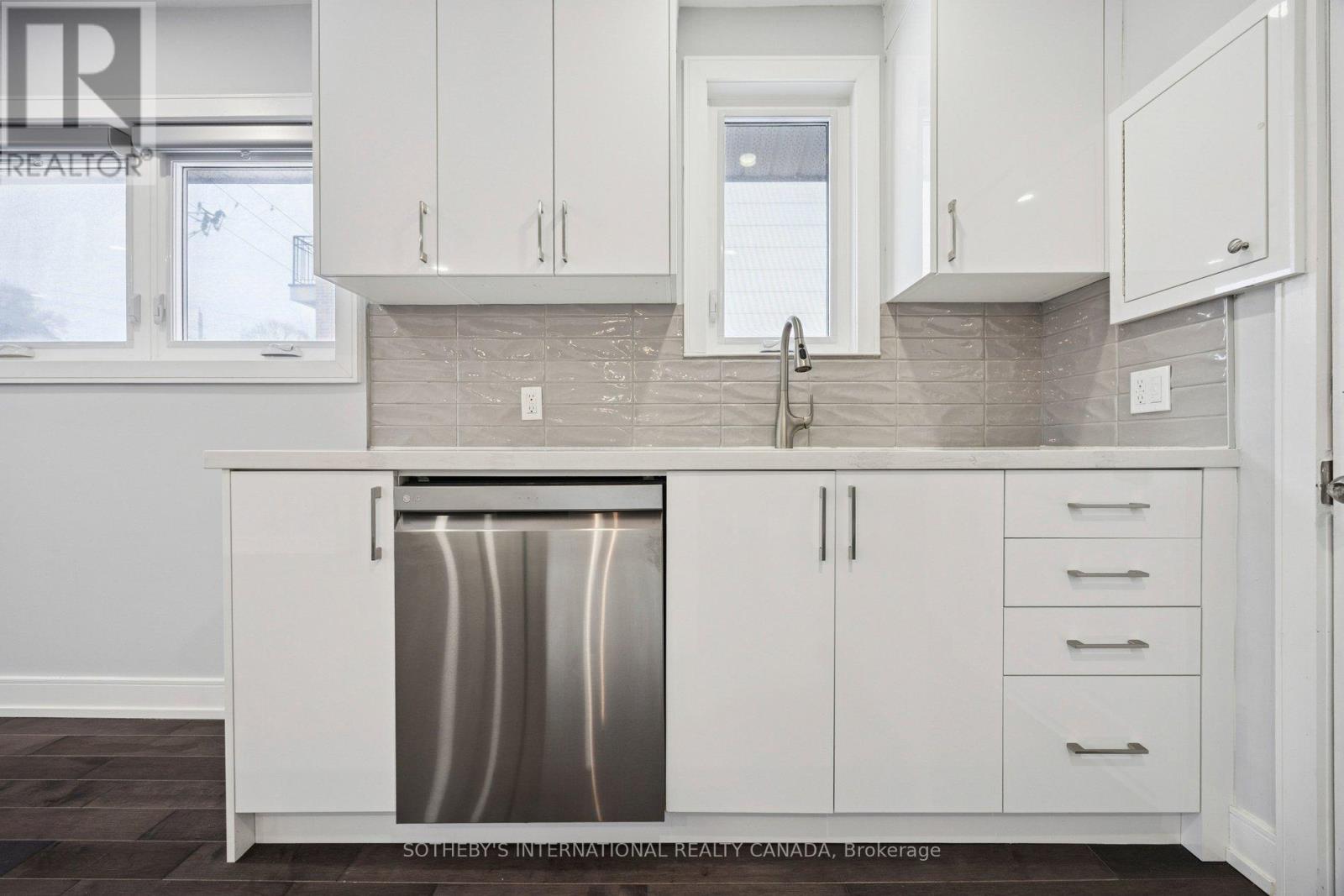 59 Burnaby Boulevard, Toronto, Ontario  M5N 1G3 - Photo 17 - C12772136