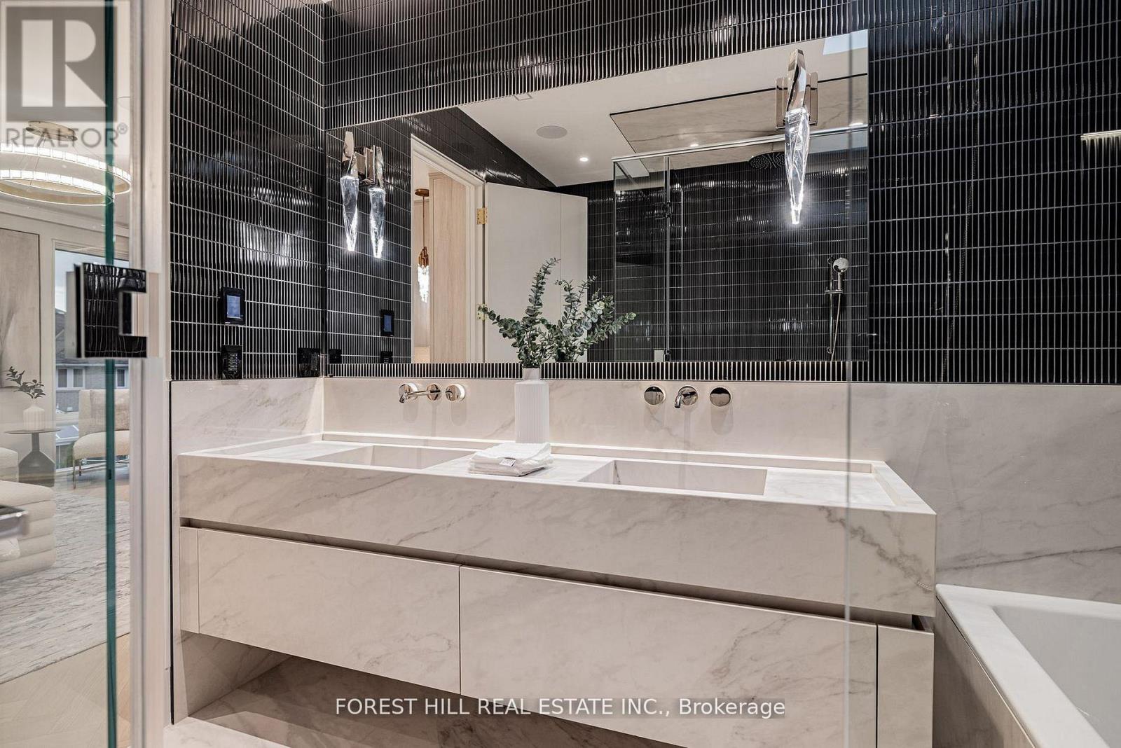 167 Church Avenue, Toronto, Ontario  M2N 4G4 - Photo 23 - C12772170