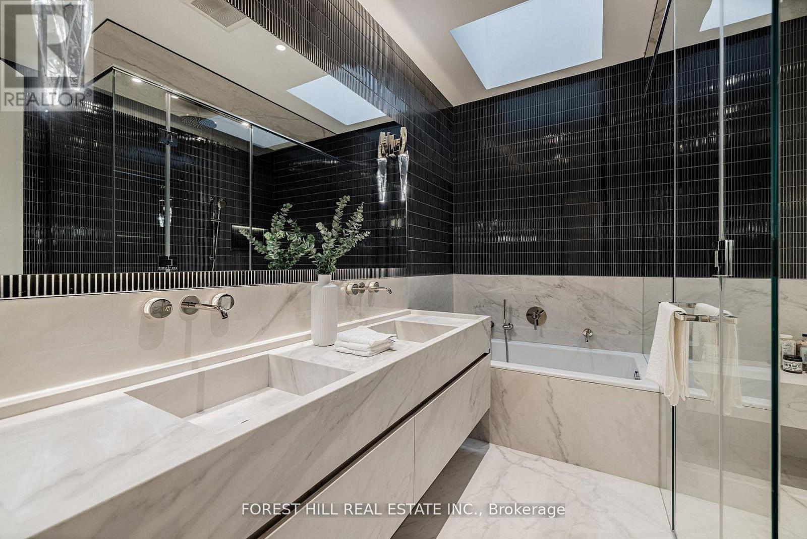 167 Church Avenue, Toronto, Ontario  M2N 4G4 - Photo 33 - C12772170