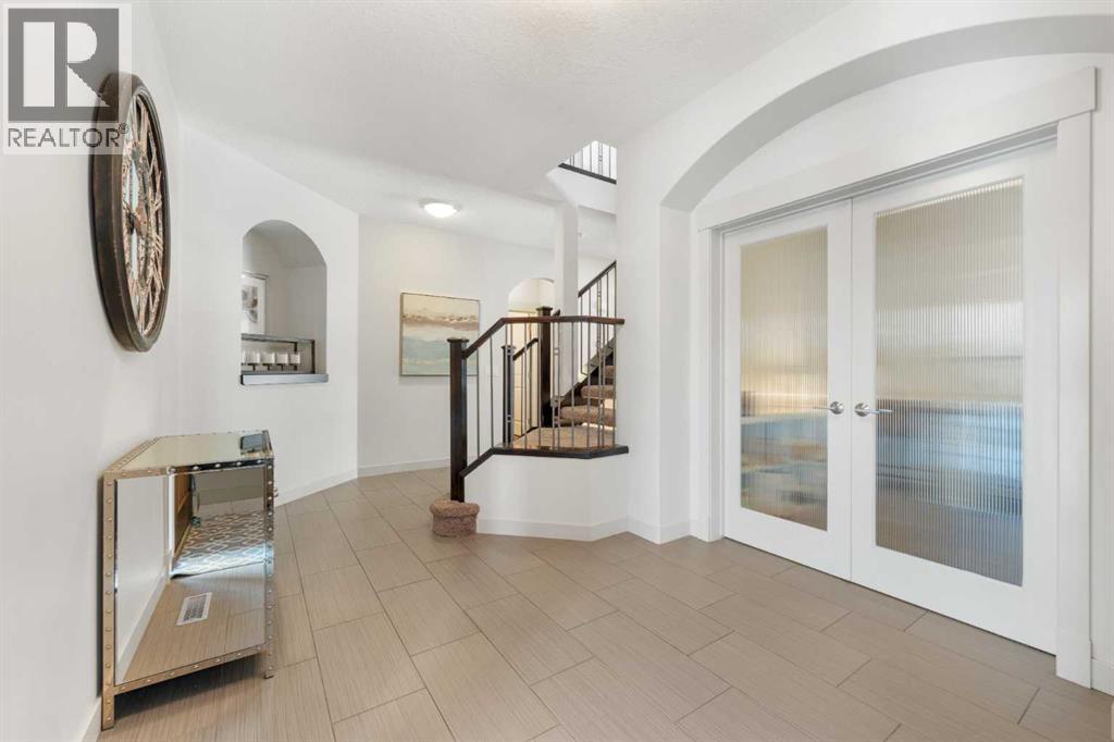 35 Aspenshire Drive Sw, Calgary, Alberta  T3H 0M2 - Photo 3 - A2280787