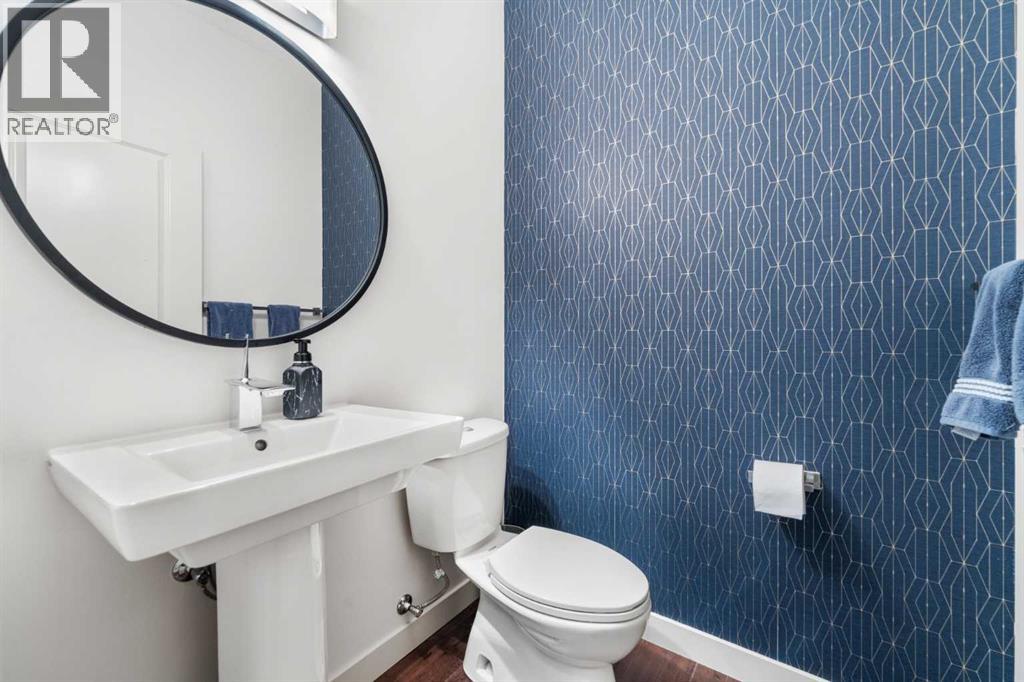 35 Aspenshire Drive Sw, Calgary, Alberta  T3H 0M2 - Photo 17 - A2280787