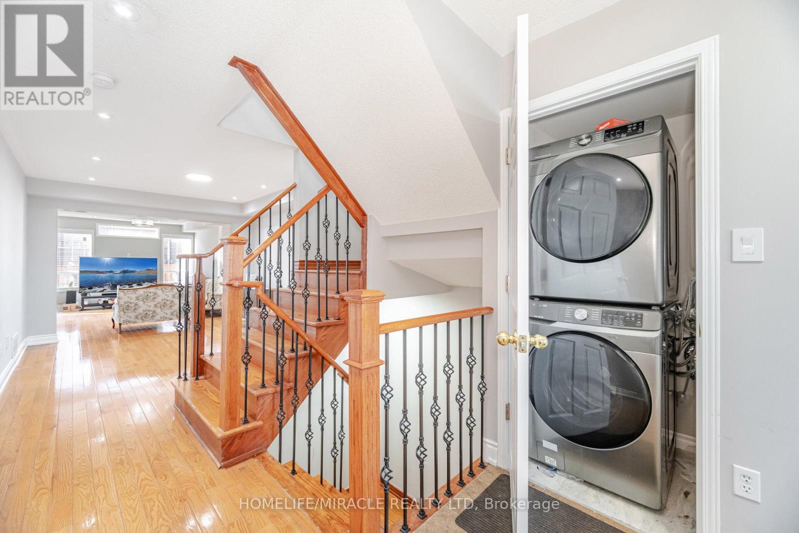 81 Vessel Crescent, Toronto, Ontario  M1C 5K6 - Photo 15 - E12772142