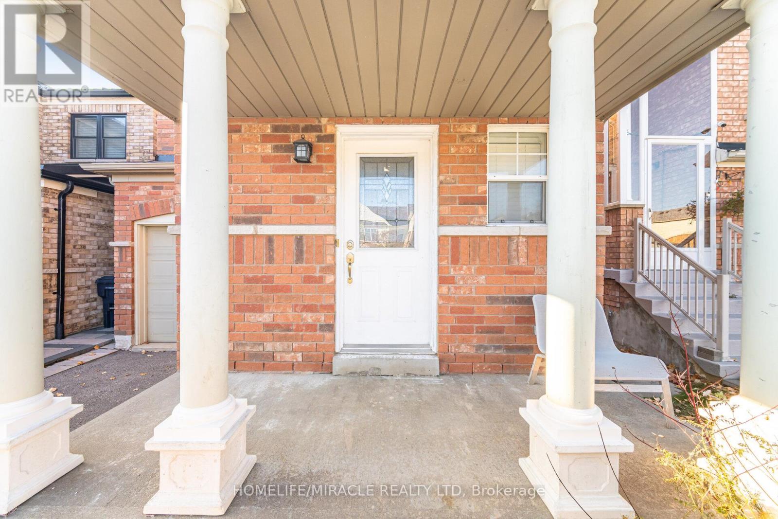 81 Vessel Crescent, Toronto, Ontario  M1C 5K6 - Photo 4 - E12772142