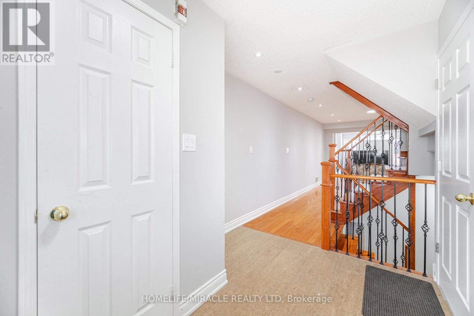 81 Vessel Crescent, Toronto, Ontario  M1C 5K6 - Photo 6 - E12772142