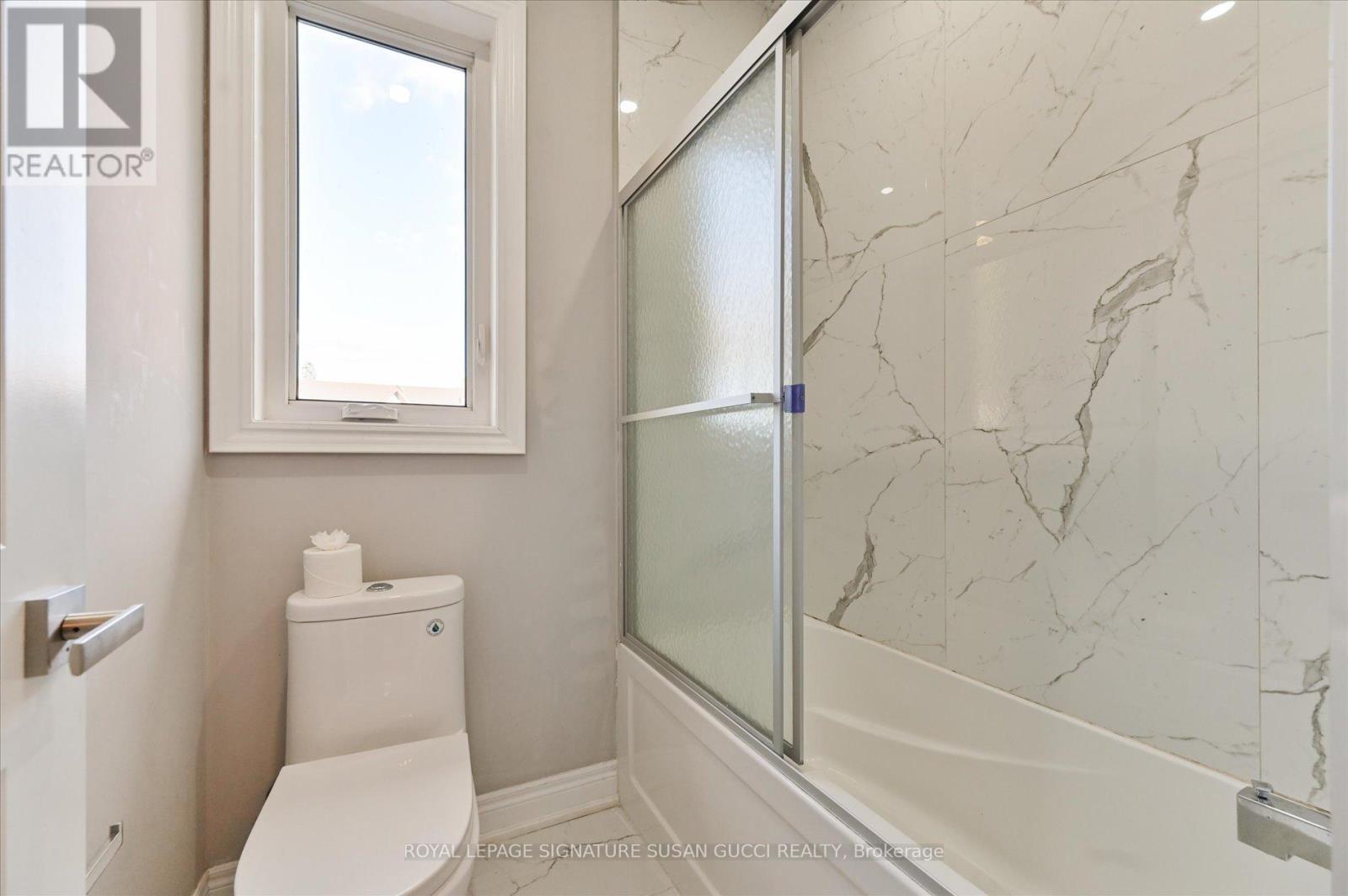 3 Holmstead Avenue, Toronto, Ontario  M4B 1S9 - Photo 33 - E12772188