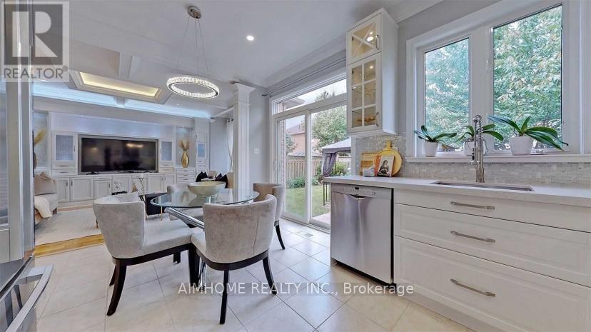 142 Alfred Smith Way, Newmarket, Ontario  L3X 3B9 - Photo 13 - N12771980