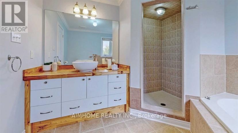 142 Alfred Smith Way, Newmarket, Ontario  L3X 3B9 - Photo 23 - N12771980