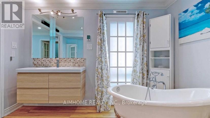 142 Alfred Smith Way, Newmarket, Ontario  L3X 3B9 - Photo 35 - N12771980